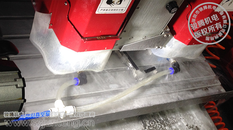 駿騰機電壽力螺桿真空泵在玻璃加工行業(yè)上的應用實拍8