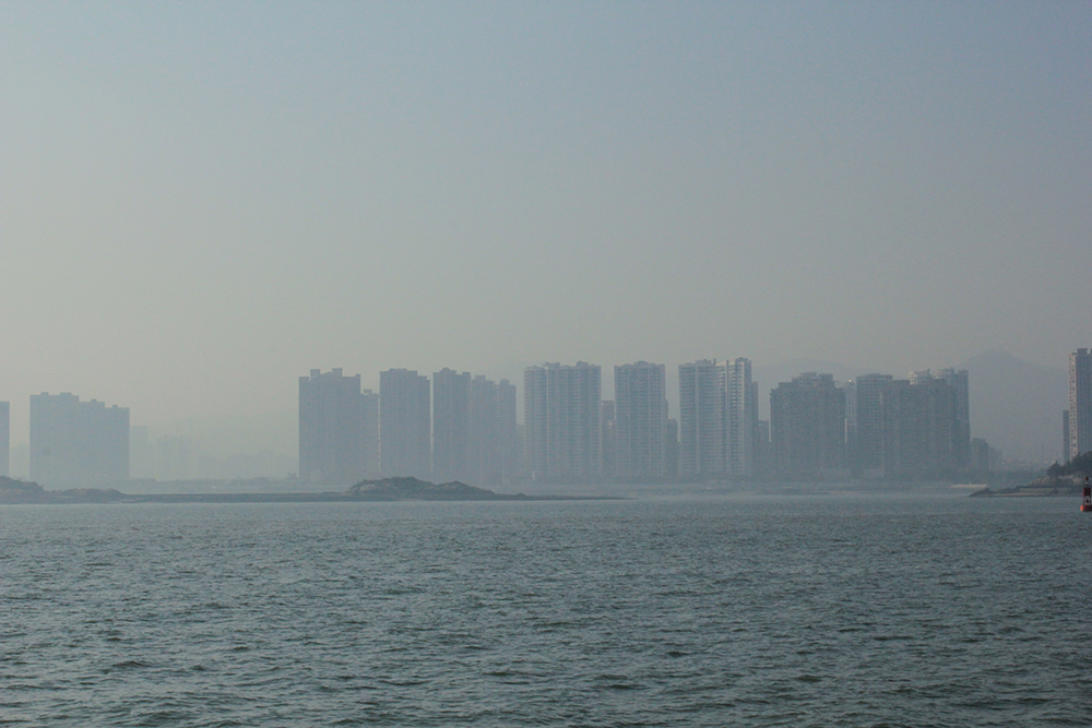 城在海上，海在城中